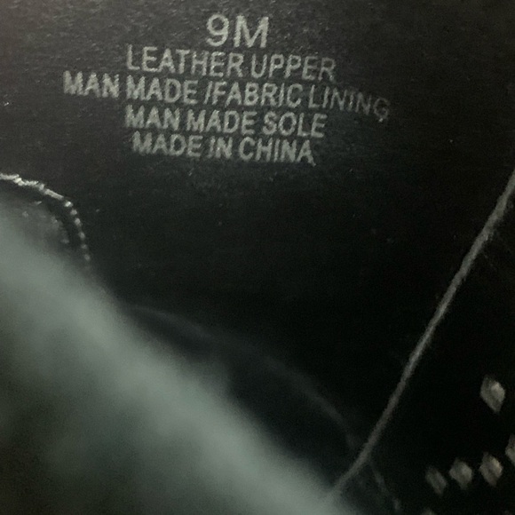 Gianni Bini Schools Out Peep Toe Suede Booties - Size 9 - Picture 7 of 9